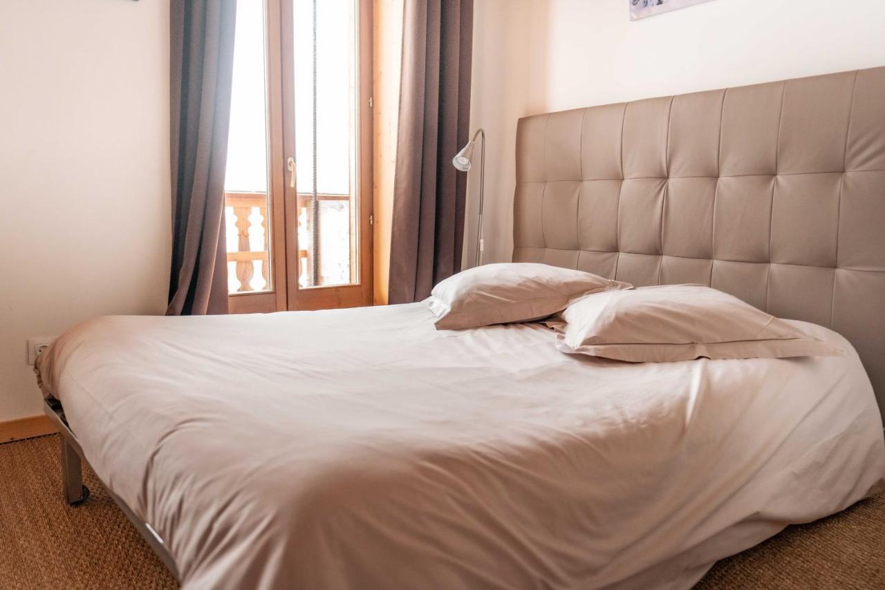 Le Saint Jo Bed & Breakfast เลอ เฟคลาซ์ ภายนอก รูปภาพ